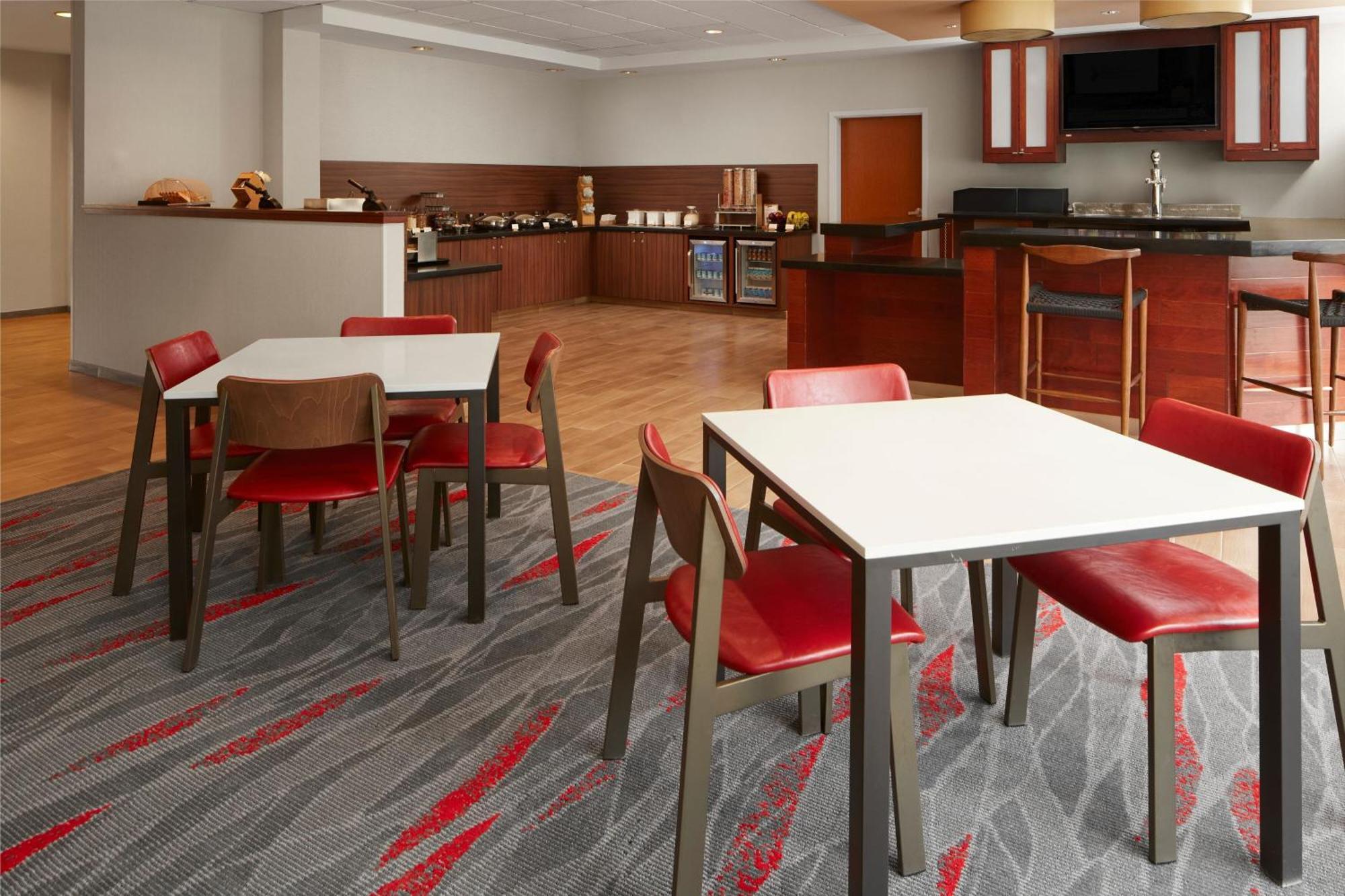 Fairfield & Osu Hotel 3*